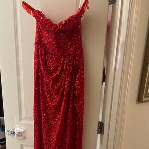 Red goddess